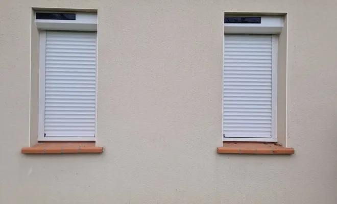 Installation de volets roulant solaires par votre menuisier à Montgiscard, Castelnaudary, Cybèle Menuiseries